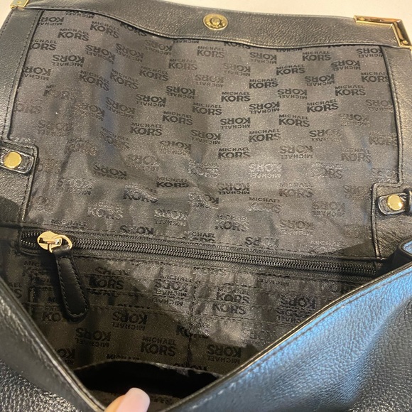 Michael Kors Black shoulder bag - Picture 3 of 5